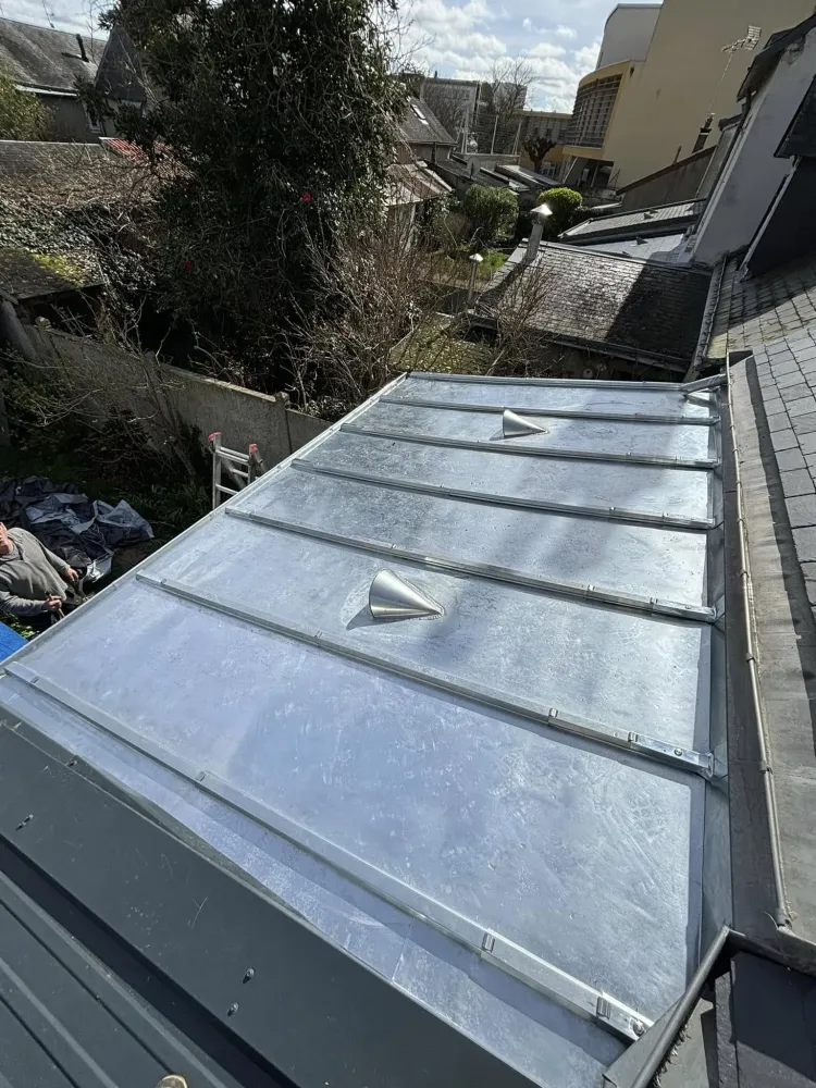 Travaux de zinguerie après